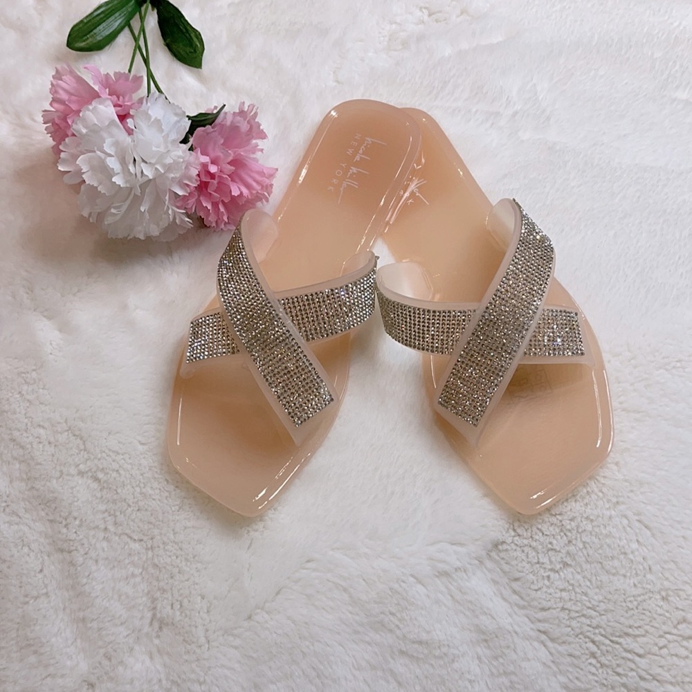 *Nicole Miller New York Sandals NWOB